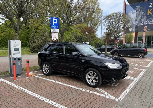 Mitsubishi Outlander cena 49800 przebieg: 293900, rok produkcji 2013 z Elbląg małe 191